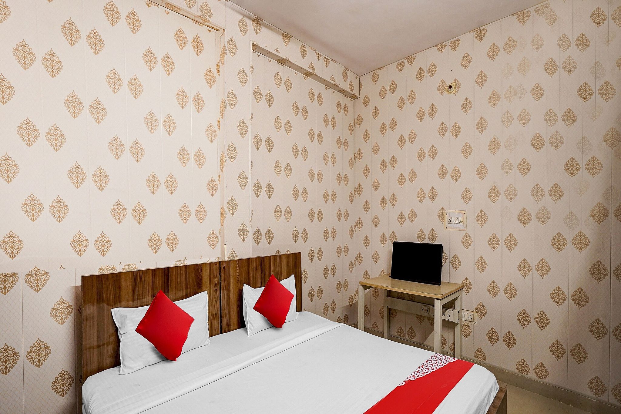 Hotel O Jannat Near Pvr Ansal Plaza Greater Noida Classic 7