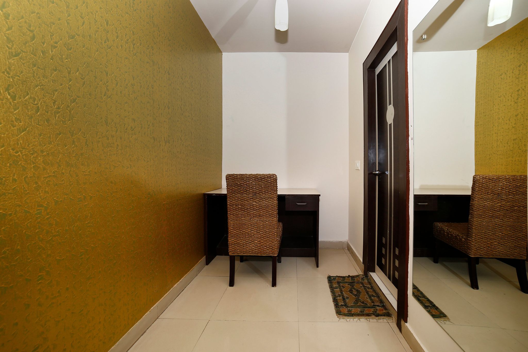 Collection O Om Residency Classic 15