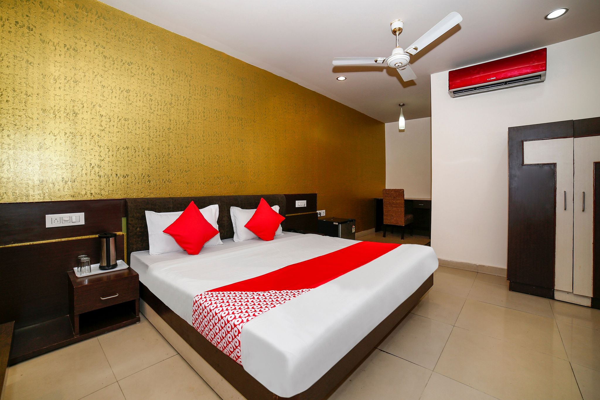 Collection O Om Residency Classic 5