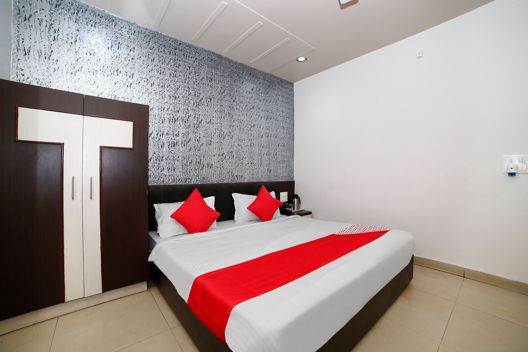 Collection O Om Residency Classic 31