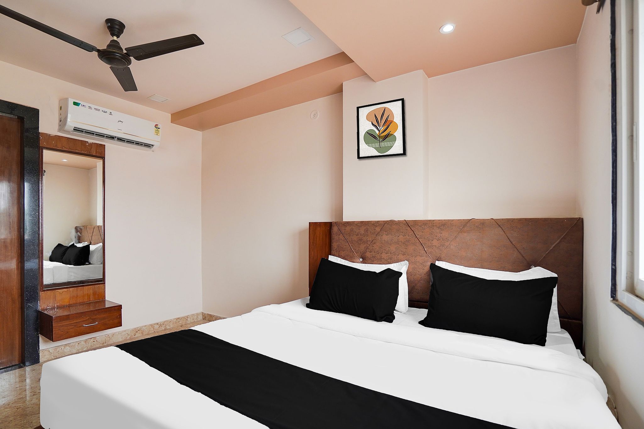 Super Hotel O Ajmer Central Formerly Grand Suman Classic 12