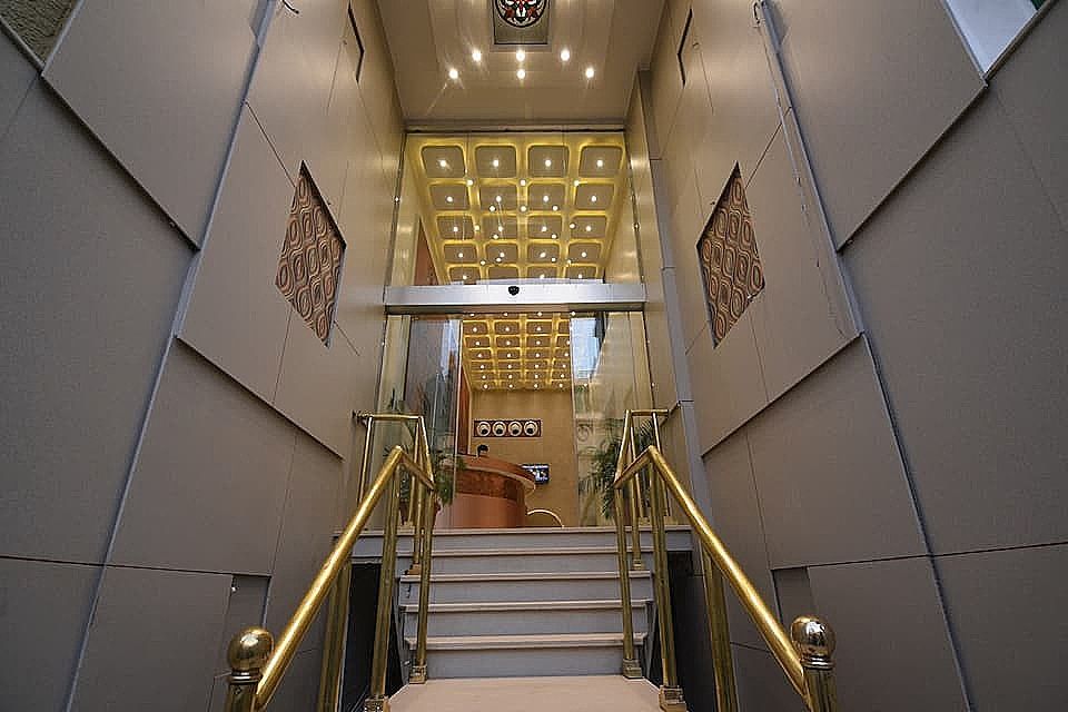 undefined HOTEL AMRTA 10