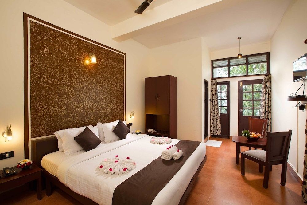 Madhumanthra Resort Honey Dew with Balcony 7