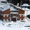 Welcome Hotel Gulmarg (Centrally Heated)