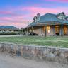 Abbotsford Country House