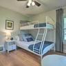 'the Gracie Cottage' w/ Hot Tub & Fireplace!