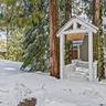 Graham Slam Cabin
