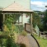 Lovely Cottage in Garden Grounds Near Centre