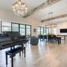 Luxe, Pool, Spa, Fire Pit, Game Room, Piano Sonoma Pool Retreat by Avantstay