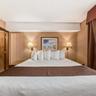 Stony Plain Hotel & Suites