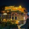 Hotel Empire & Rooftop Restaurant